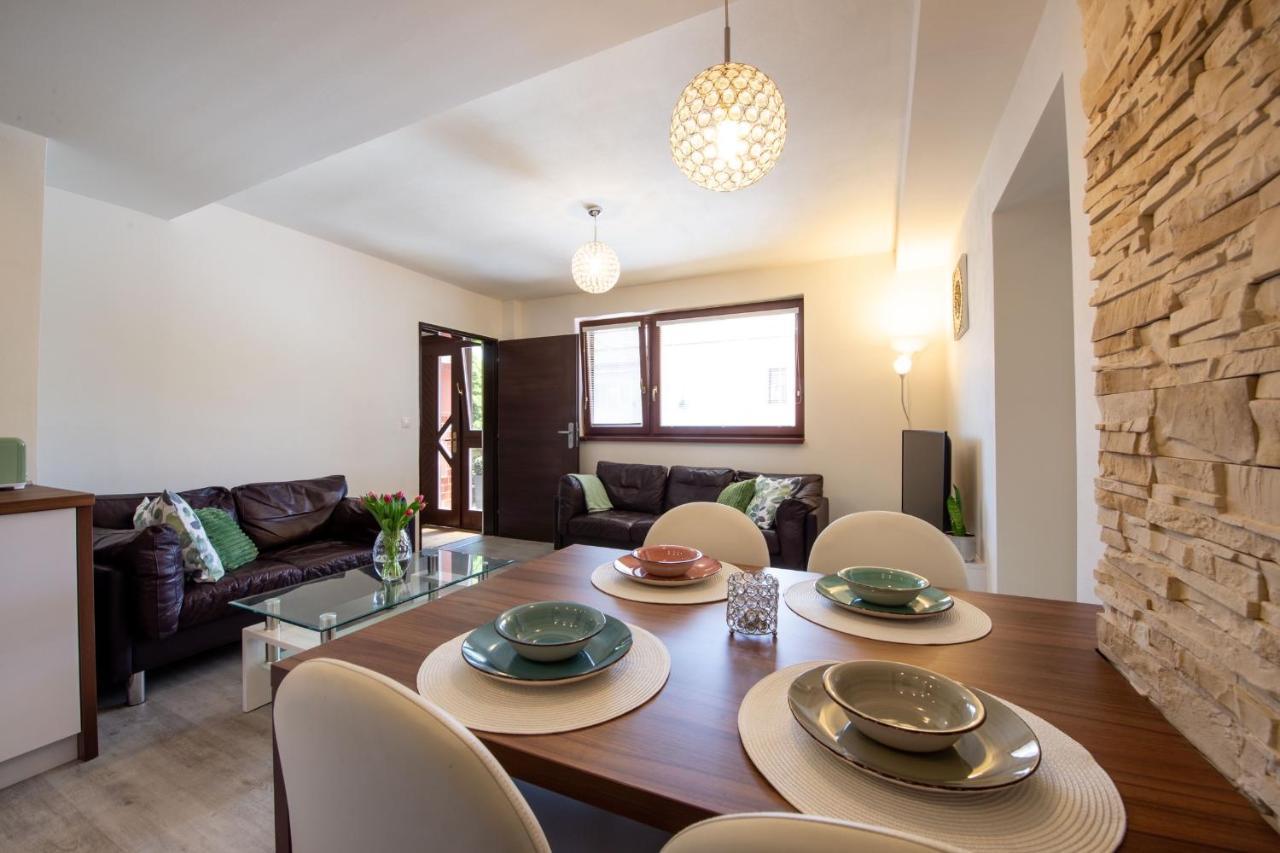 Apartman MANDALA Banska Bystrica Bagian luar foto