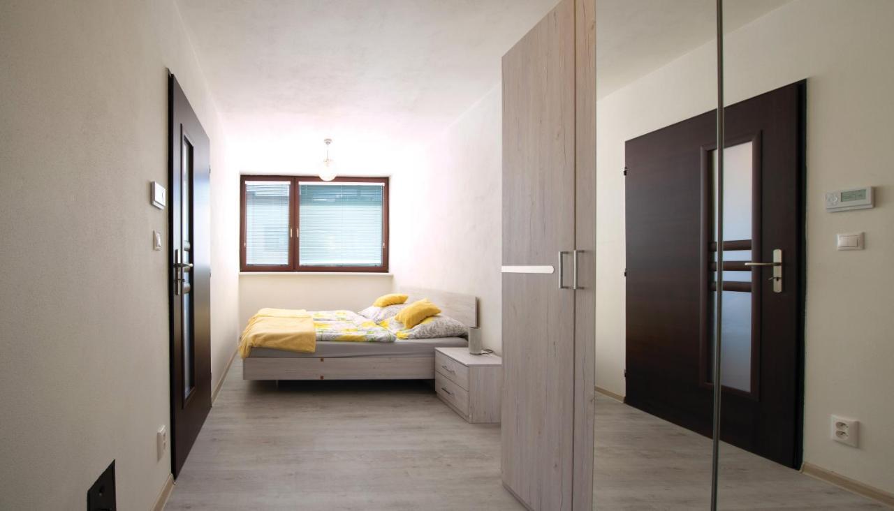 Apartman MANDALA Banska Bystrica Bagian luar foto